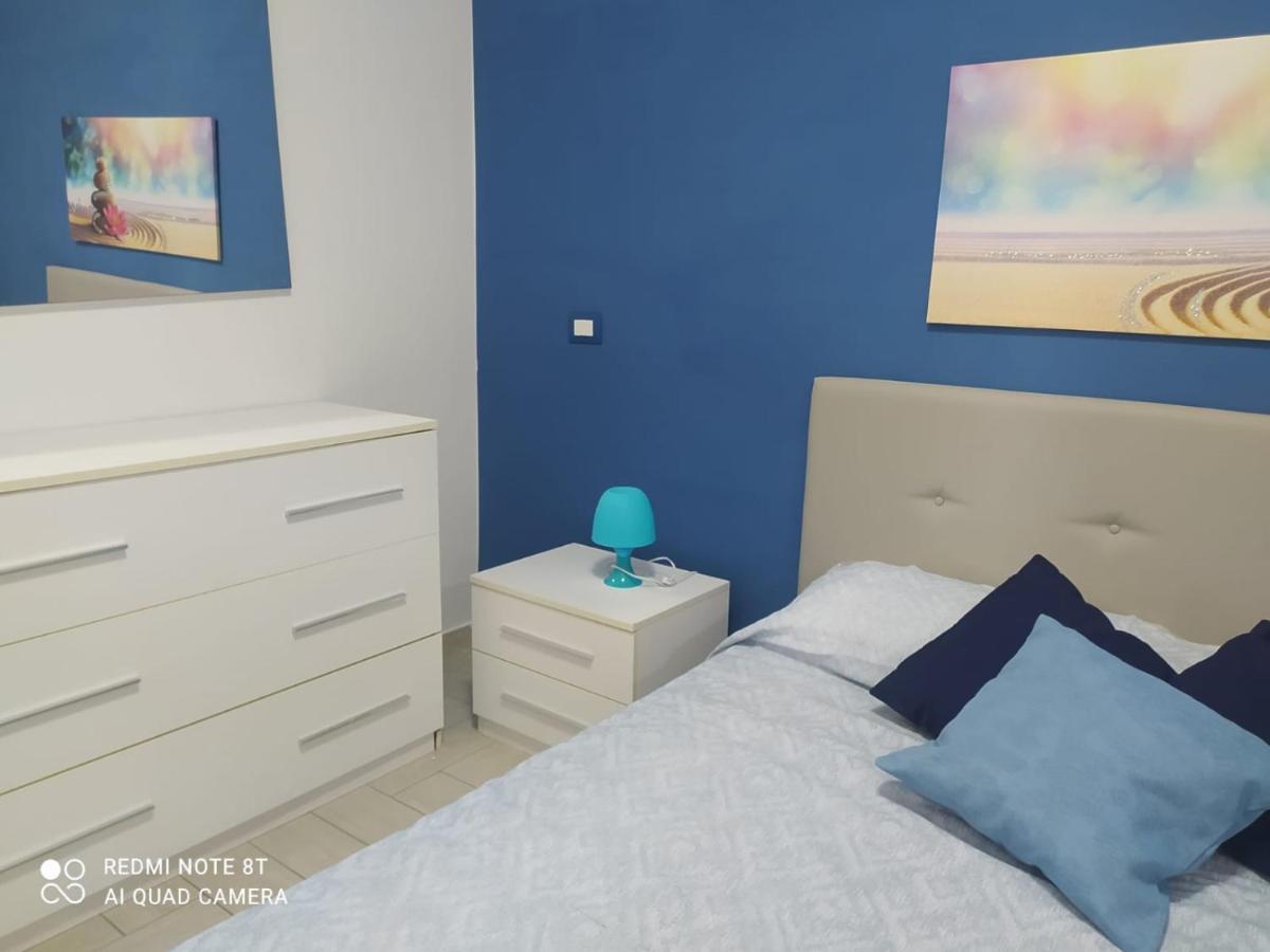 Casa Vacanza Indaco Fiumicino Bagian luar foto