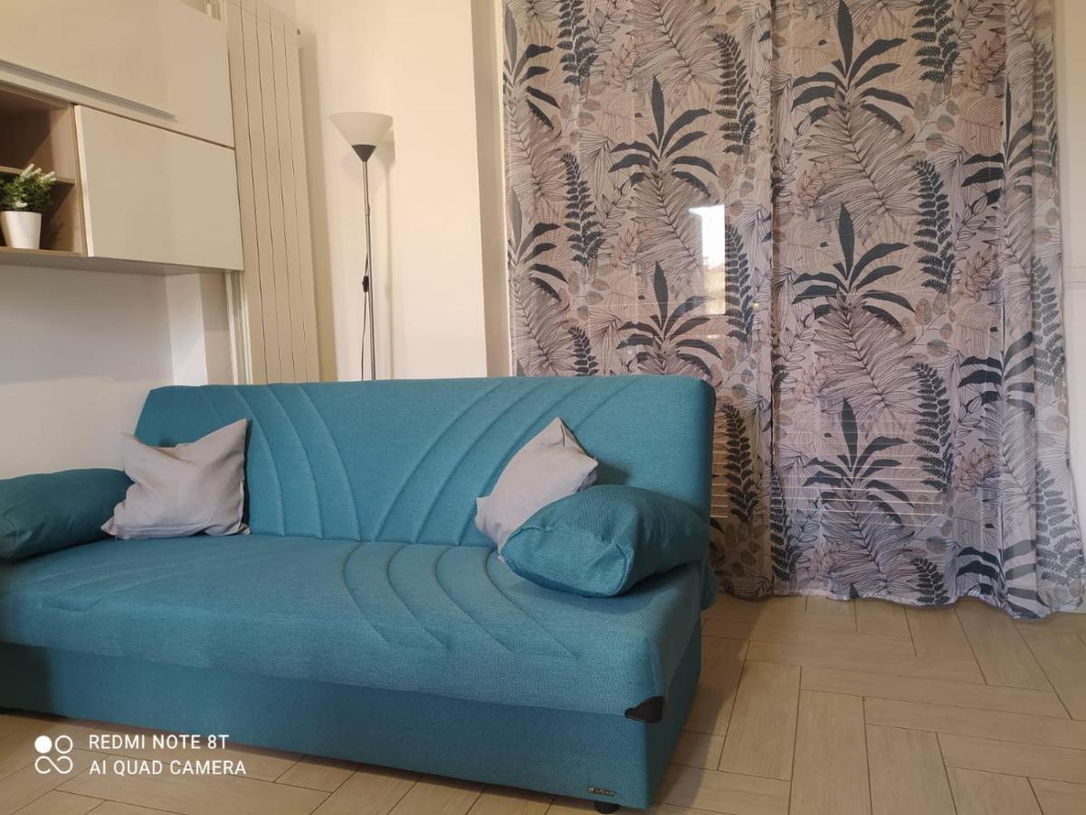 Casa Vacanza Indaco Fiumicino Bagian luar foto