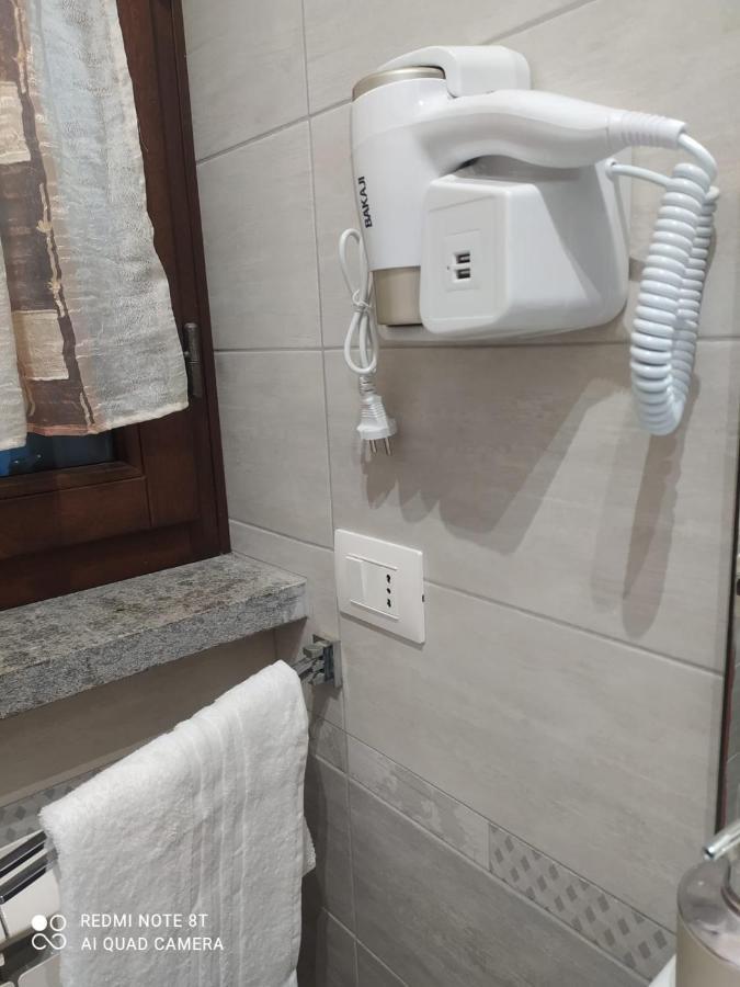 Casa Vacanza Indaco Fiumicino Bagian luar foto