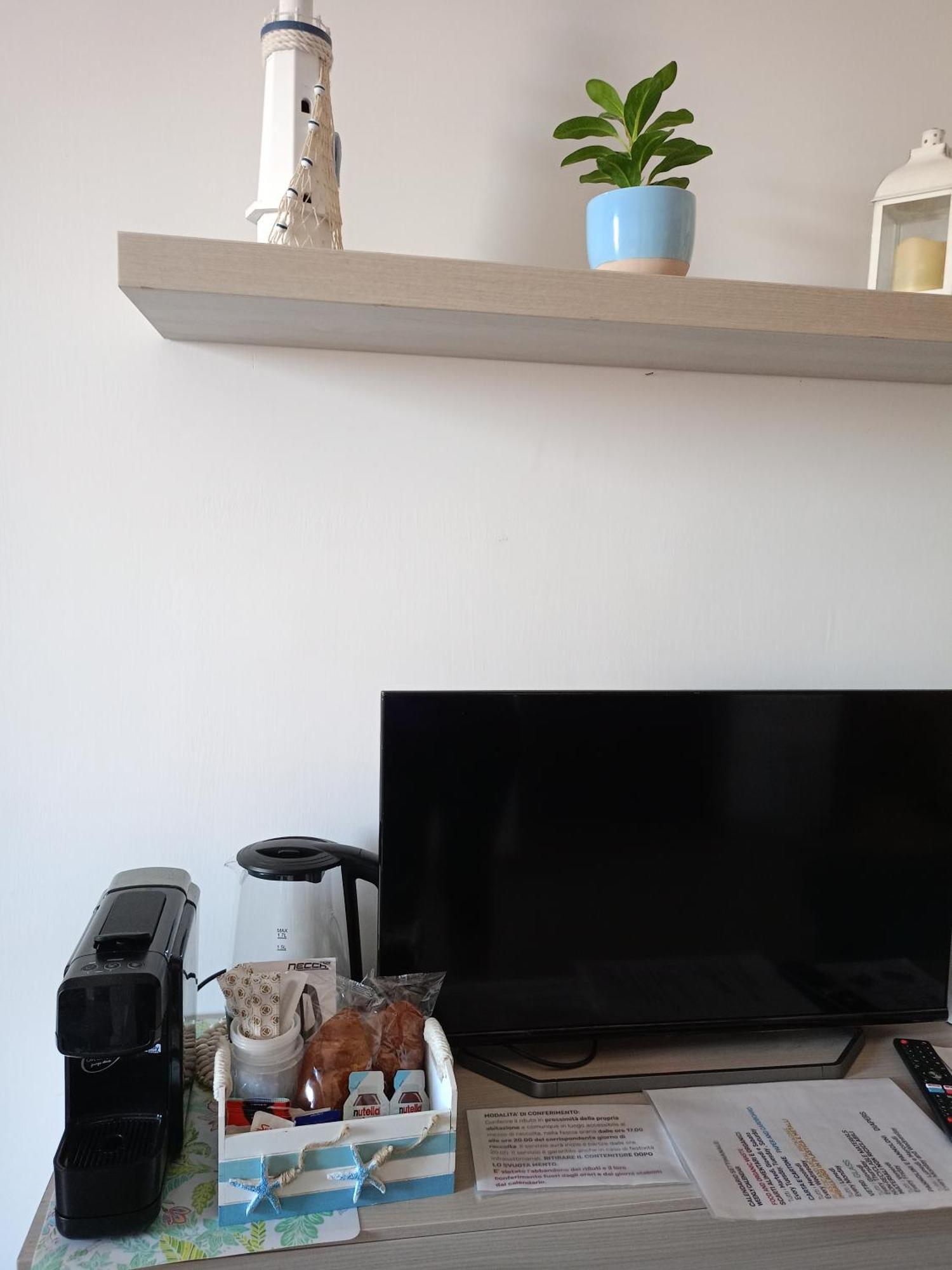 Casa Vacanza Indaco Fiumicino Bagian luar foto